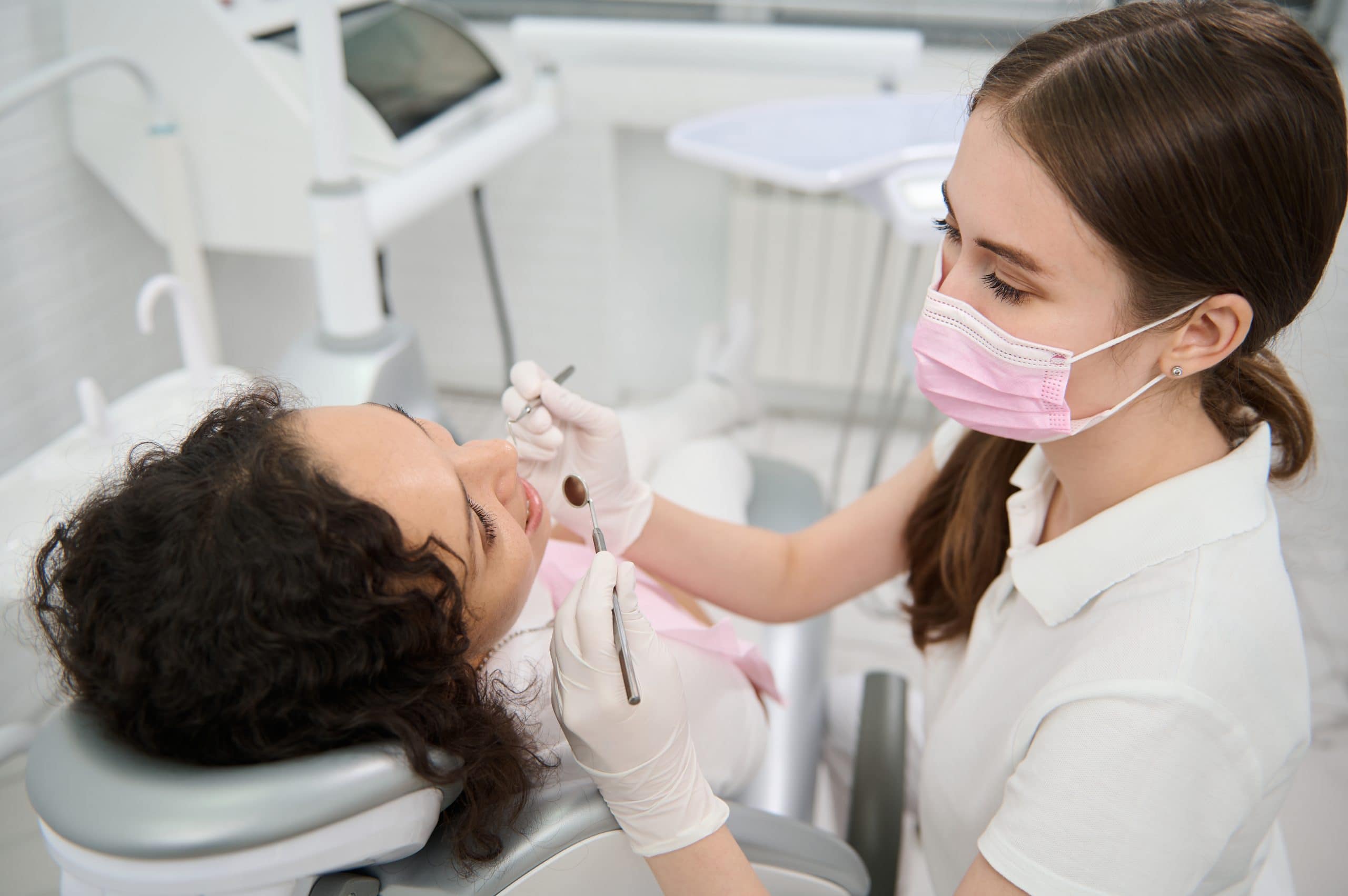 5 Common Signs You Might Need a Root Canal